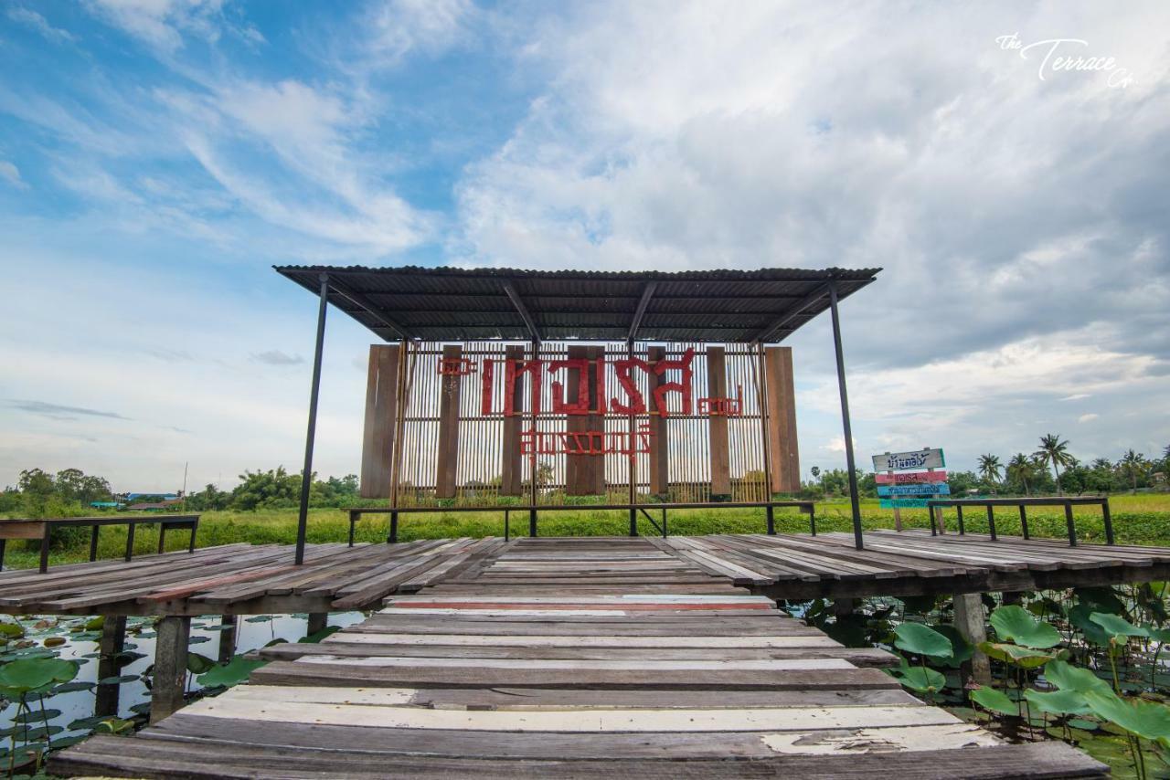Baan Tor Mai Resort Suphanburi Exterior foto